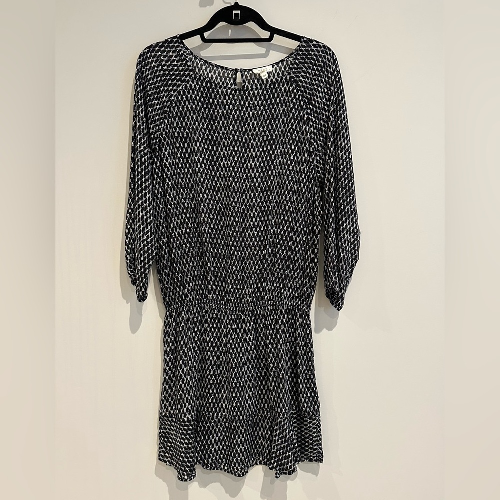 Soft Joie Arryn B Mini Long Sleeve Dress, Black/White, Size Medium, EUC - Picture 5 of 11